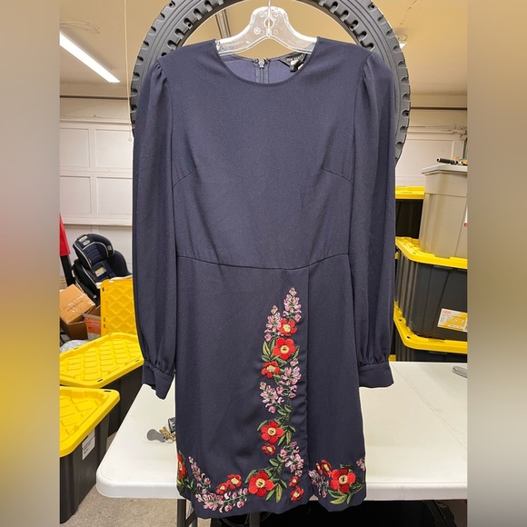 Ted Baker London Sililia Kirstenbosch Navy Floral Embroidered Mini Dress 1 - Picture 5 of 10